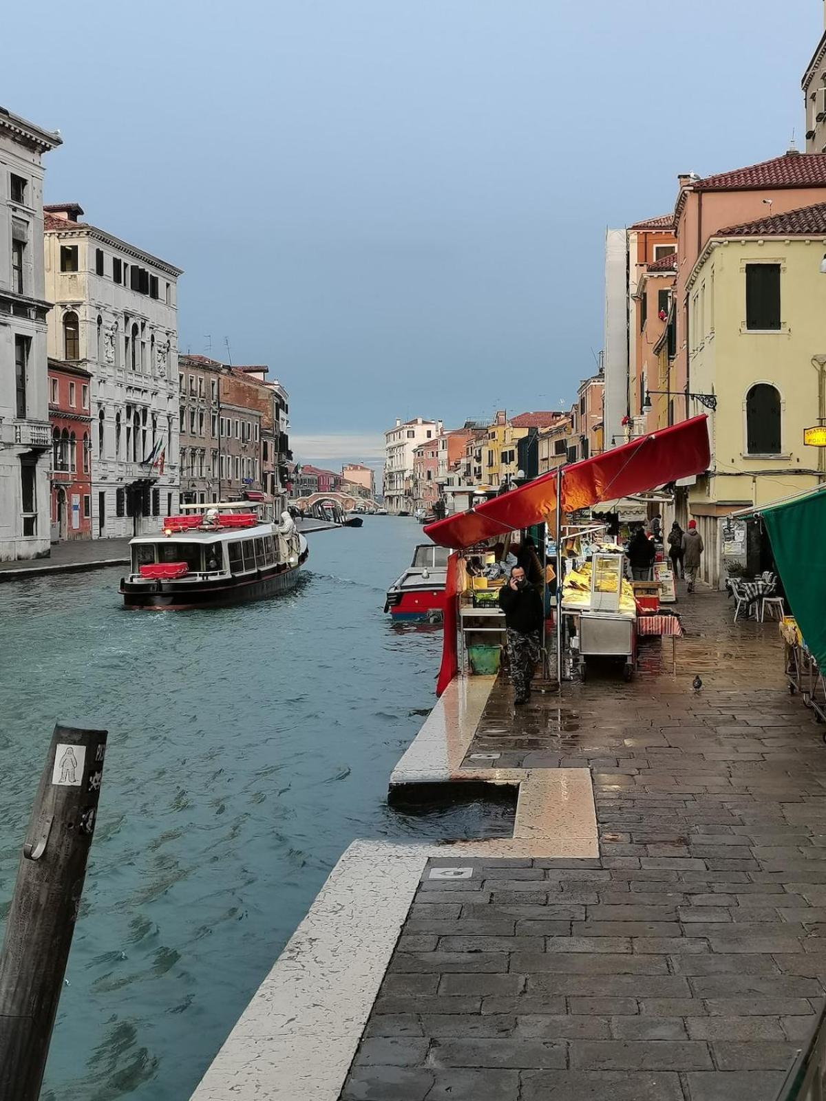 Casa Guglia-CANNAREGIO-VENEZIA Veneza Exterior foto